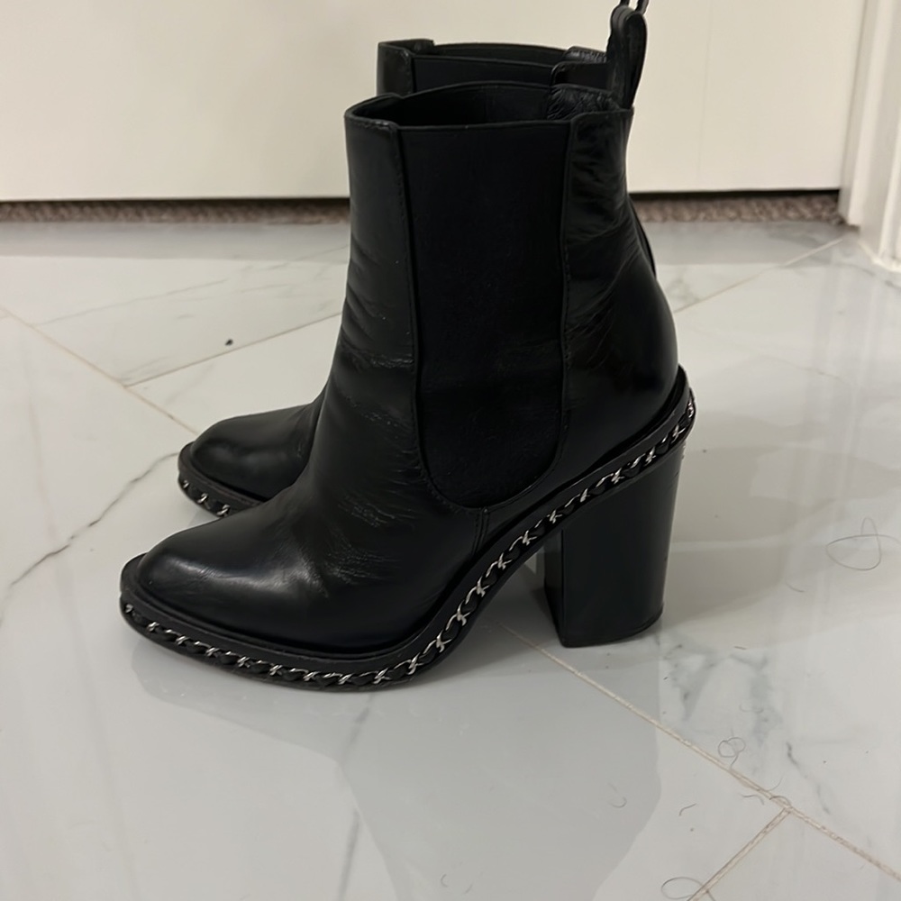 Chanel silver-tone chain black leather boots 36.5 - Picture 3 of 6
